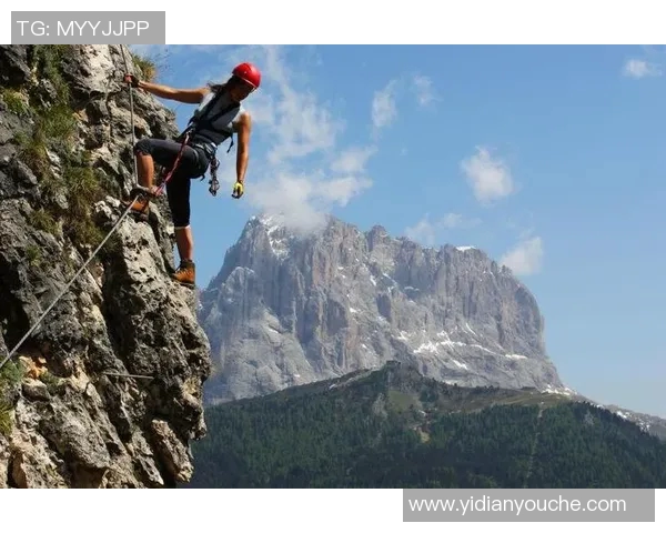 王芳独家分享攀岩技巧与心得体会助你征服高峰